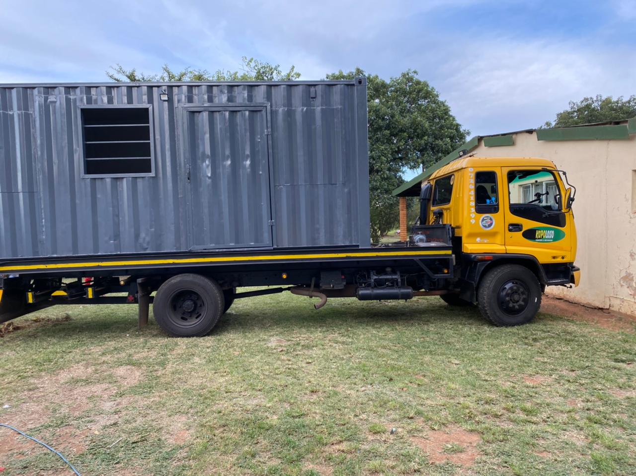 Custom Mobile Kitchen